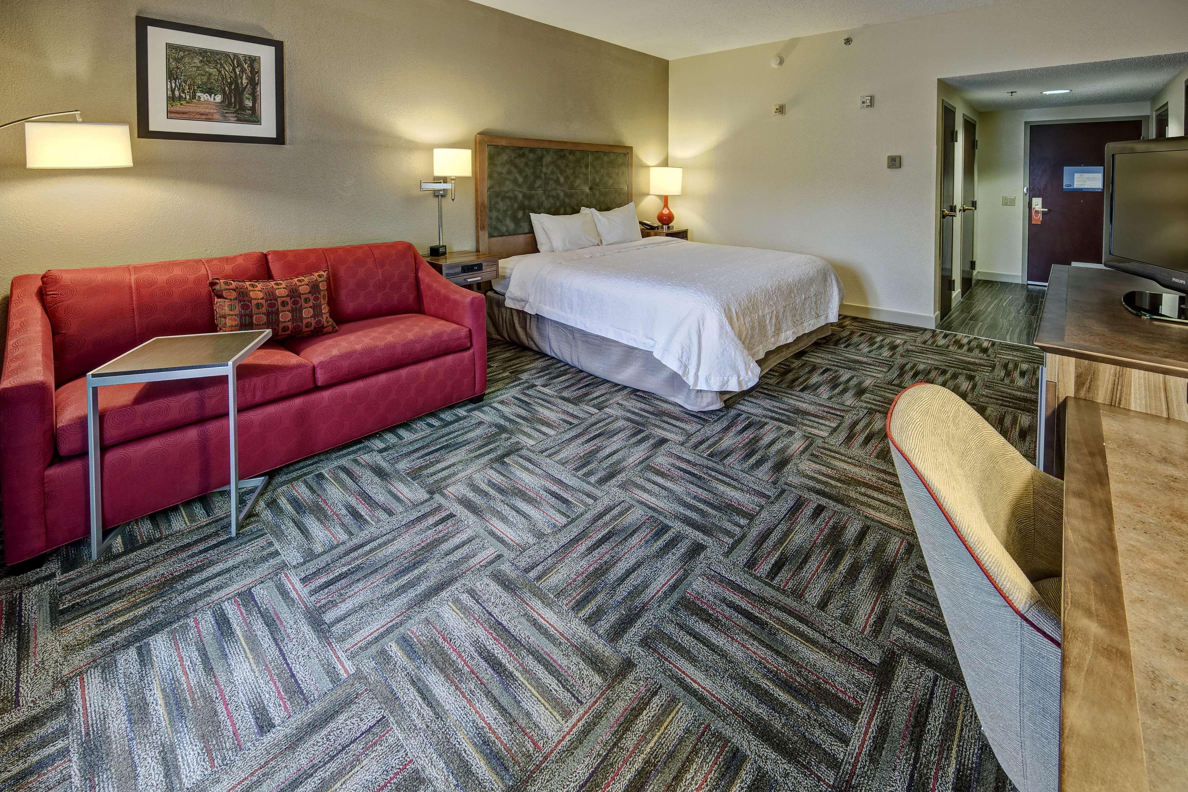 Hampton Inn Newberry Opera House Екстериор снимка