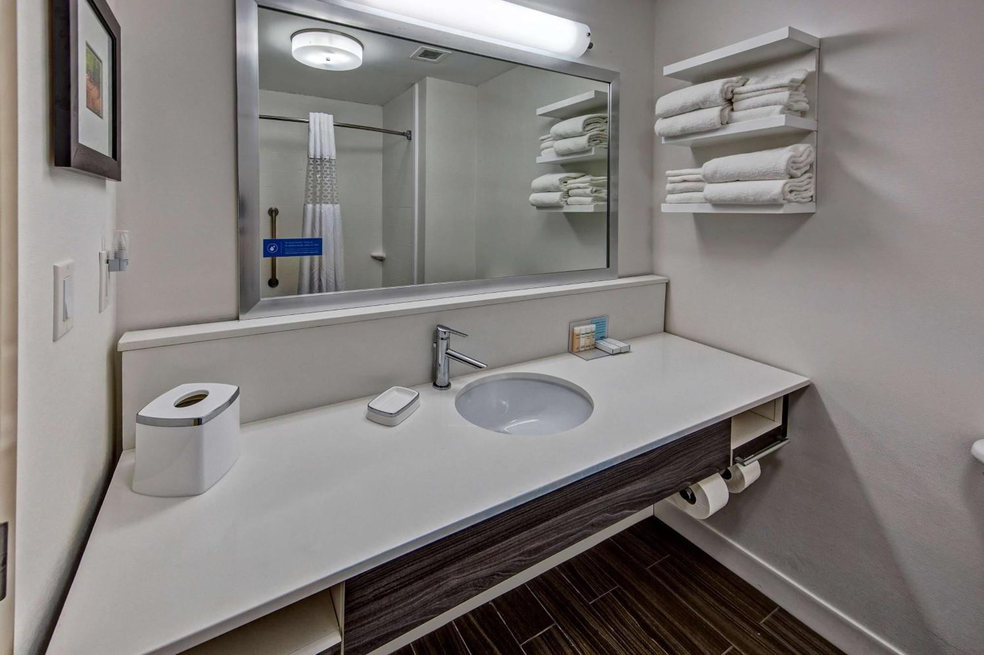 Hampton Inn Newberry Opera House Екстериор снимка