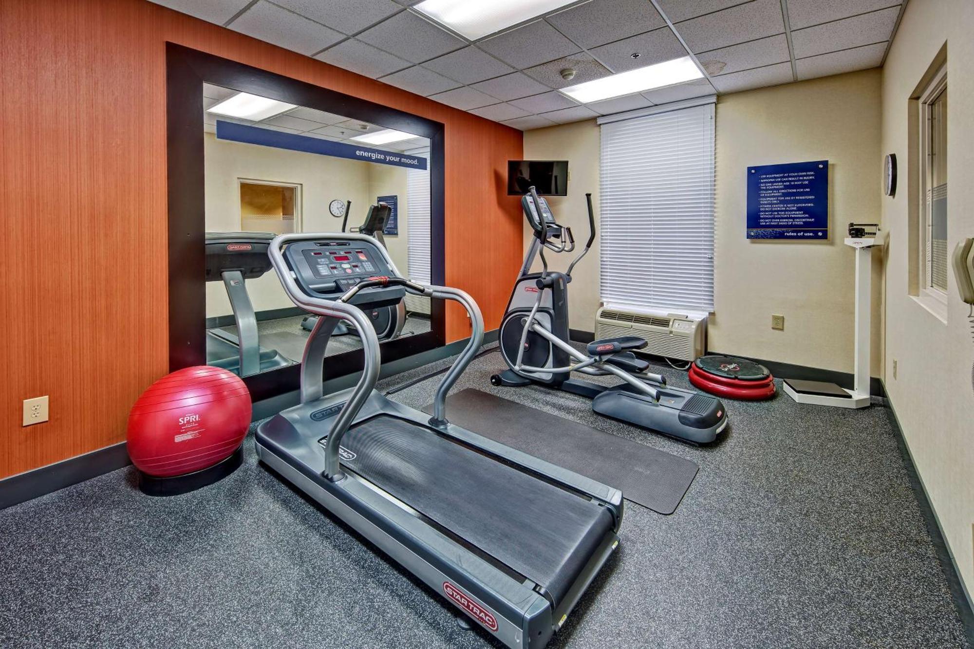 Hampton Inn Newberry Opera House Екстериор снимка