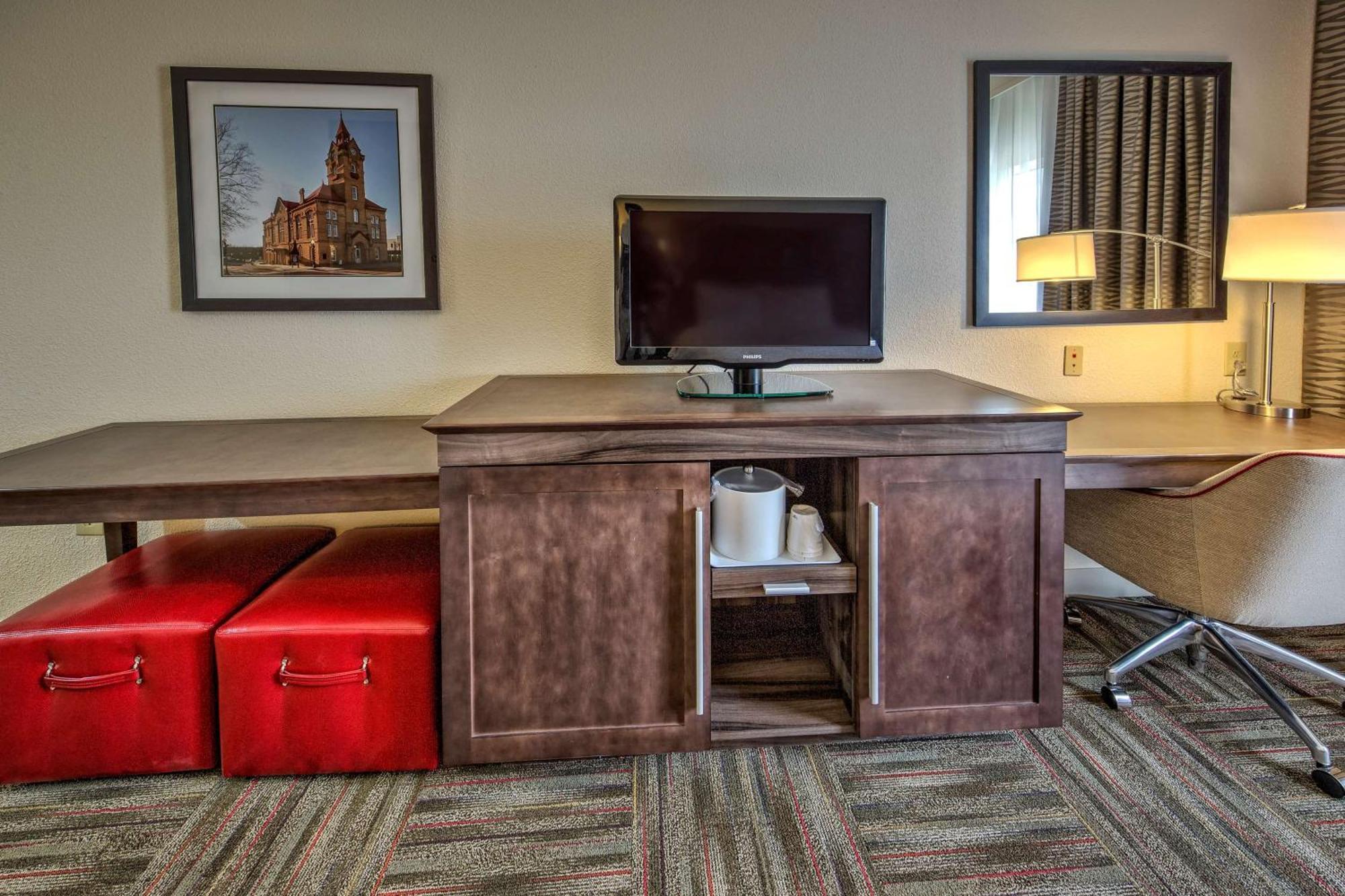 Hampton Inn Newberry Opera House Екстериор снимка