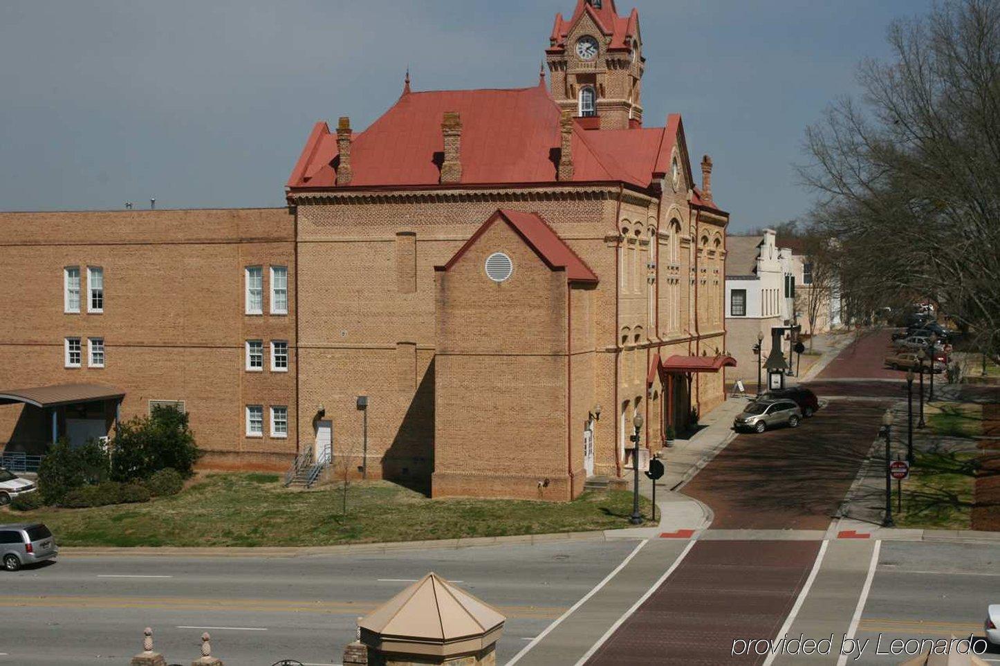 Hampton Inn Newberry Opera House Екстериор снимка